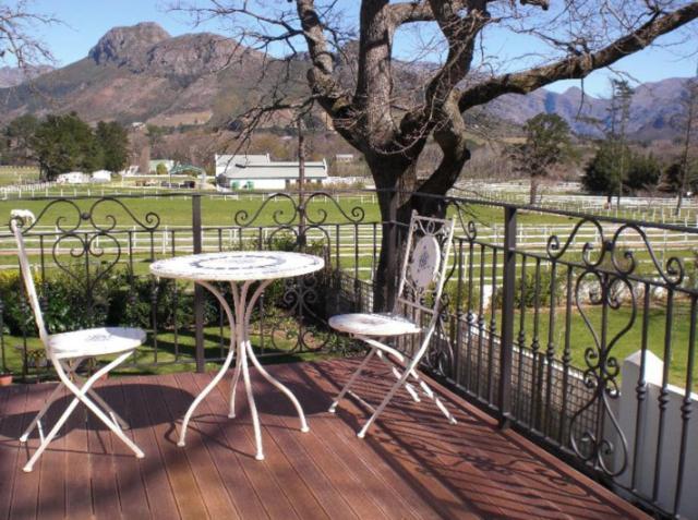 Auberge La Dauphine Guest House Franschhoek Exterior foto